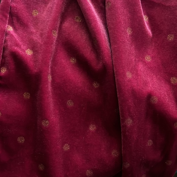 Girls M velvet burgundy w/gold glitter polka dots romper pants. Perfect for 🎄! - Picture 2 of 4